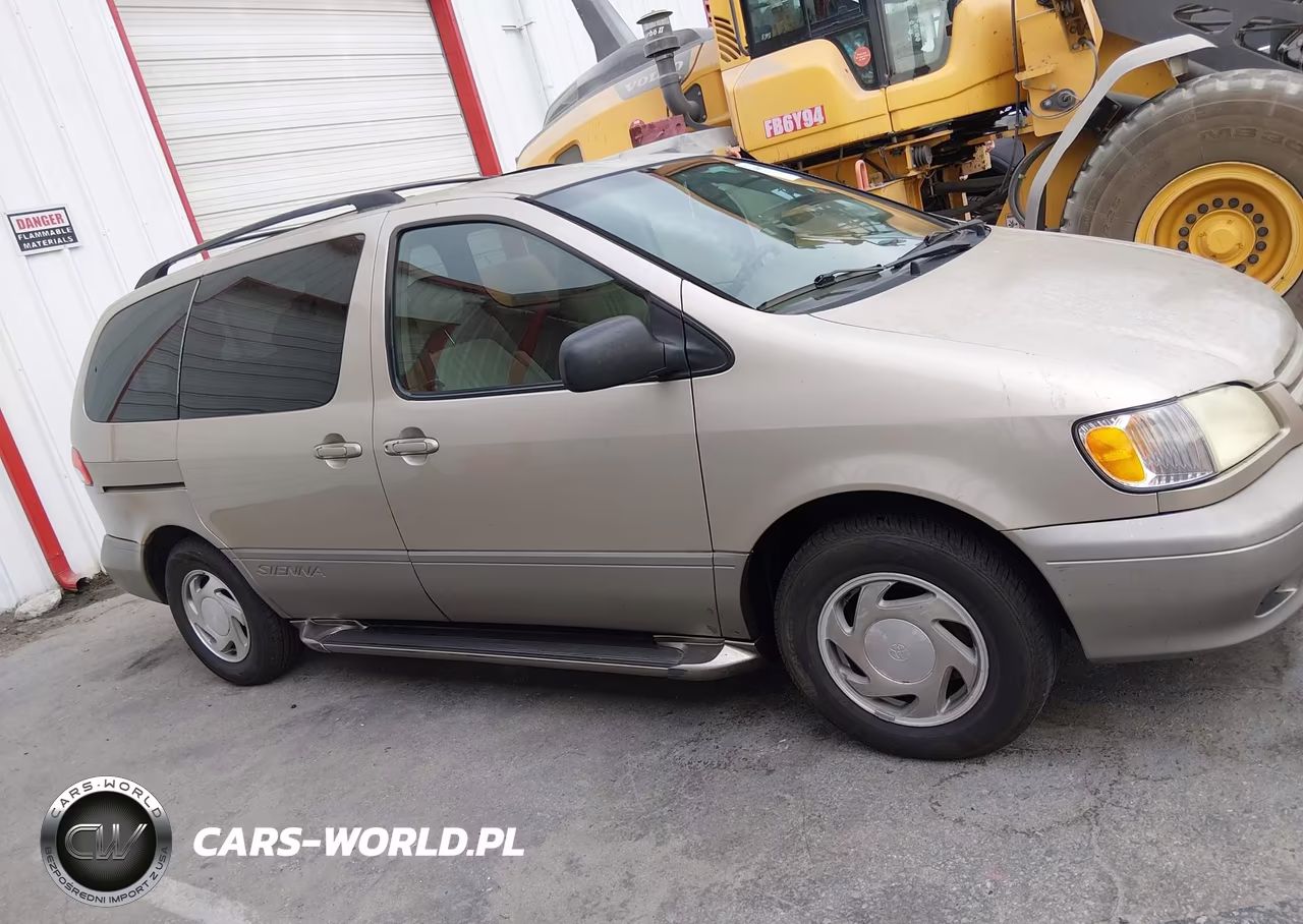 2002 Toyota Sienna Le VIN:4T3ZF13C42U497313 - 13