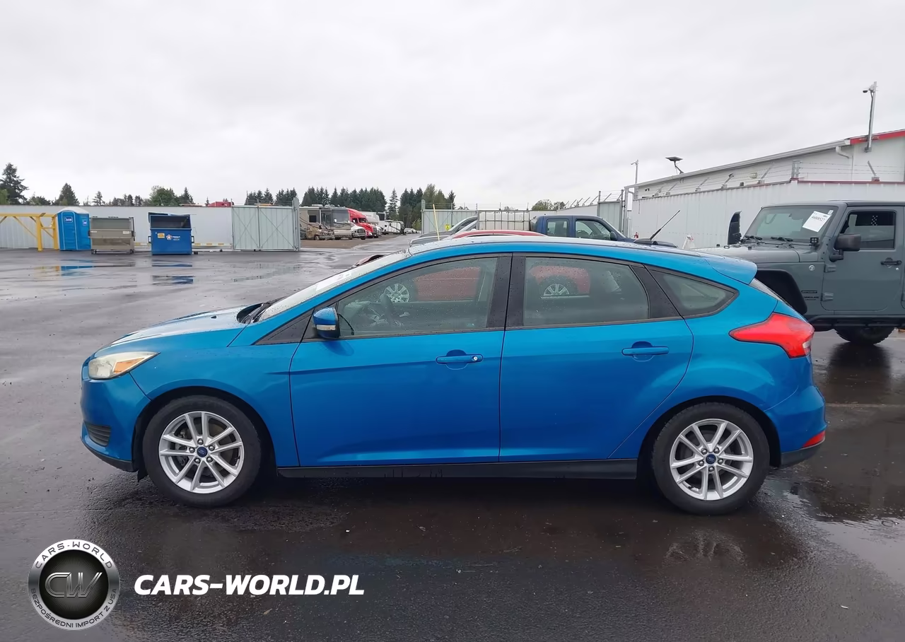 2015 Ford Focus Se VIN:1FADP3K26FL355460 - 14