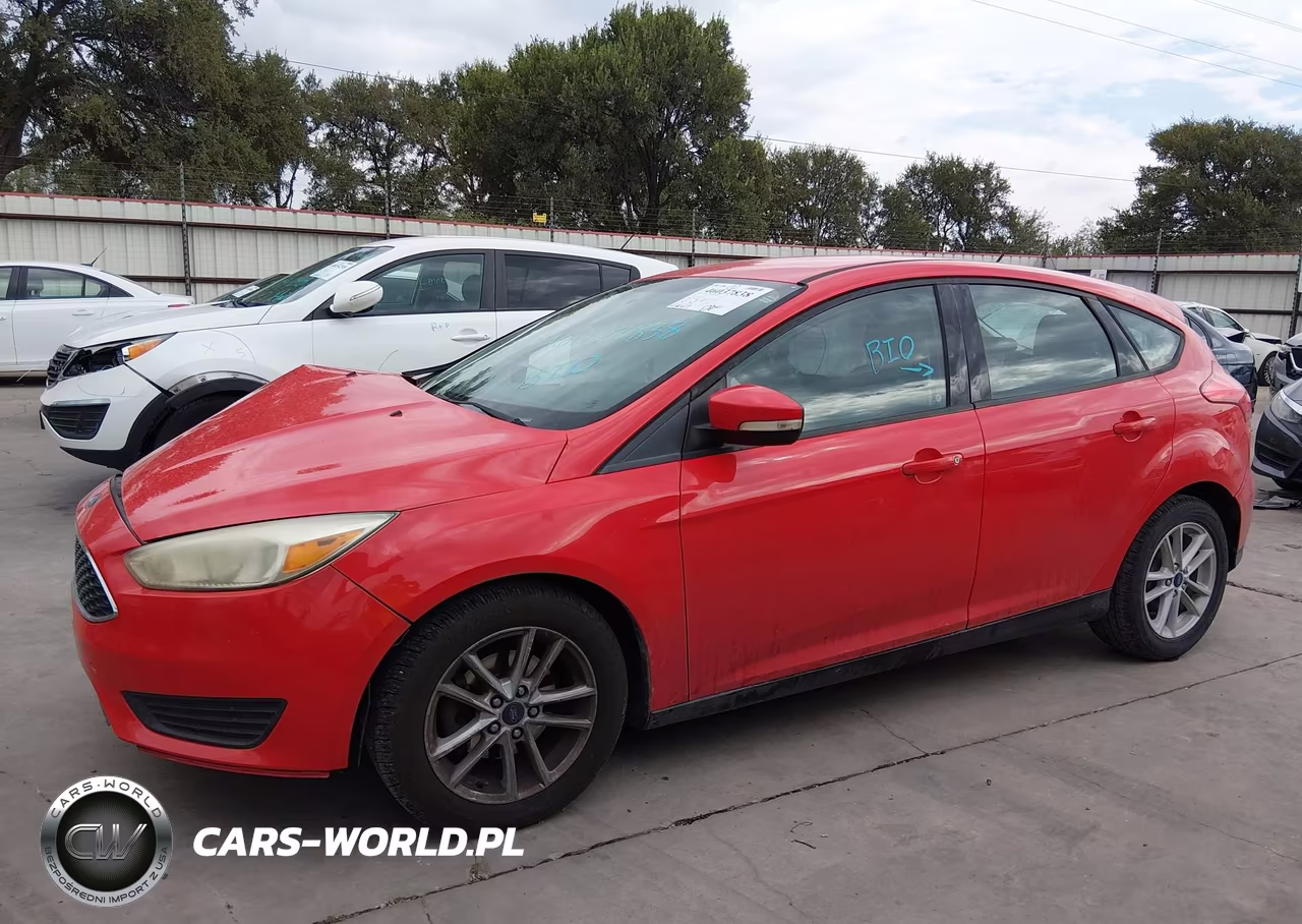 2017 Ford Focus Se VIN:1FADP3K21HL272294 - 14