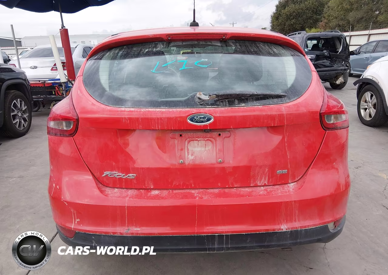 2017 Ford Focus Se VIN:1FADP3K21HL272294 - 16