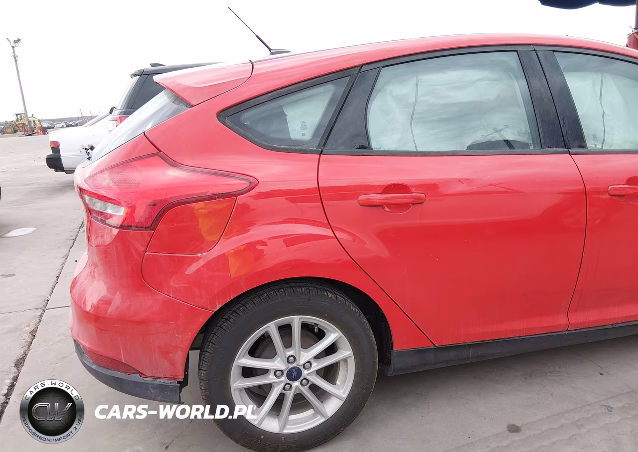 2017 Ford Focus Se VIN:1FADP3K21HL272294 - 18