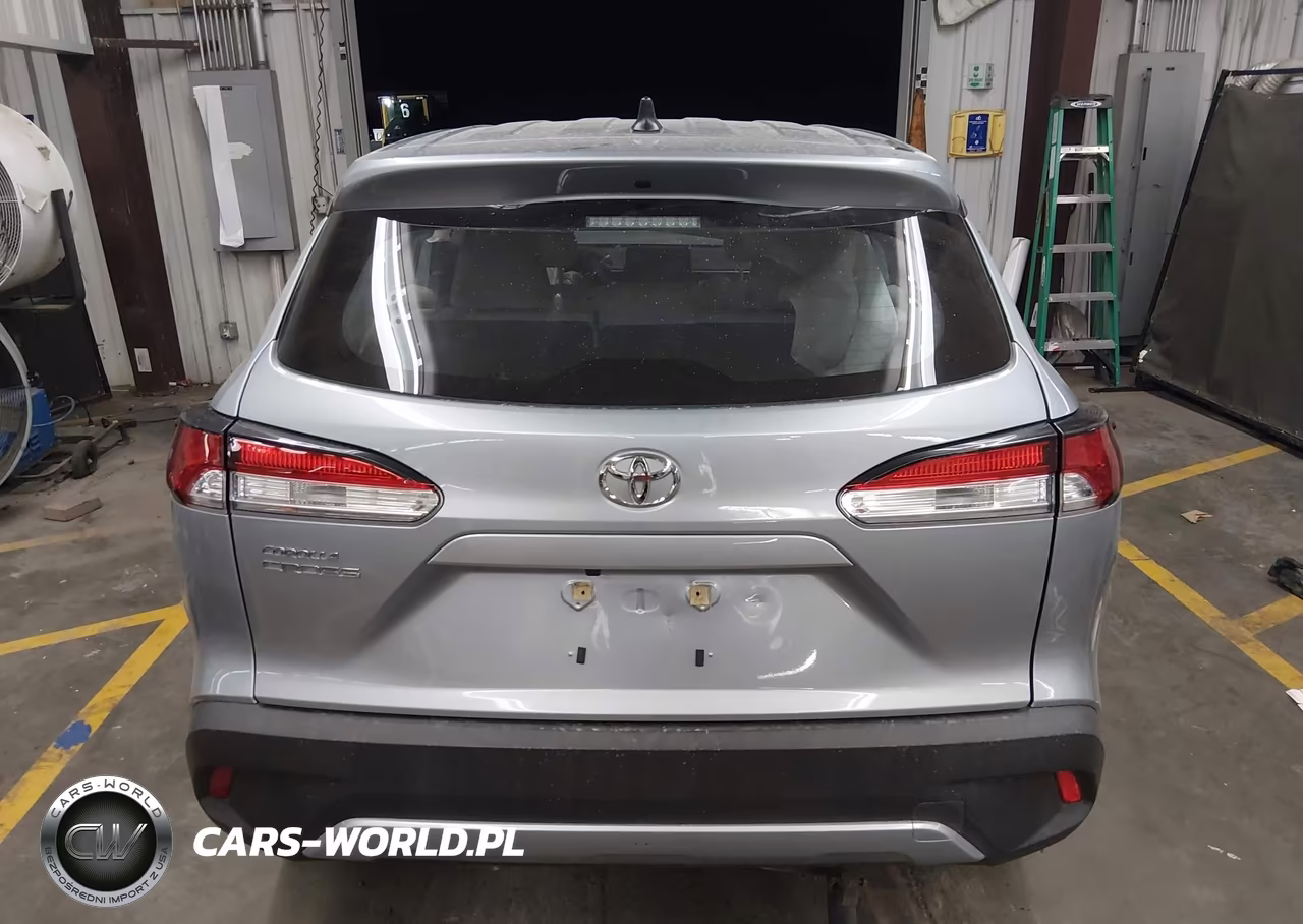 2024 Toyota Corolla Cross L VIN:7MUAAAAGXRV074416 - 17