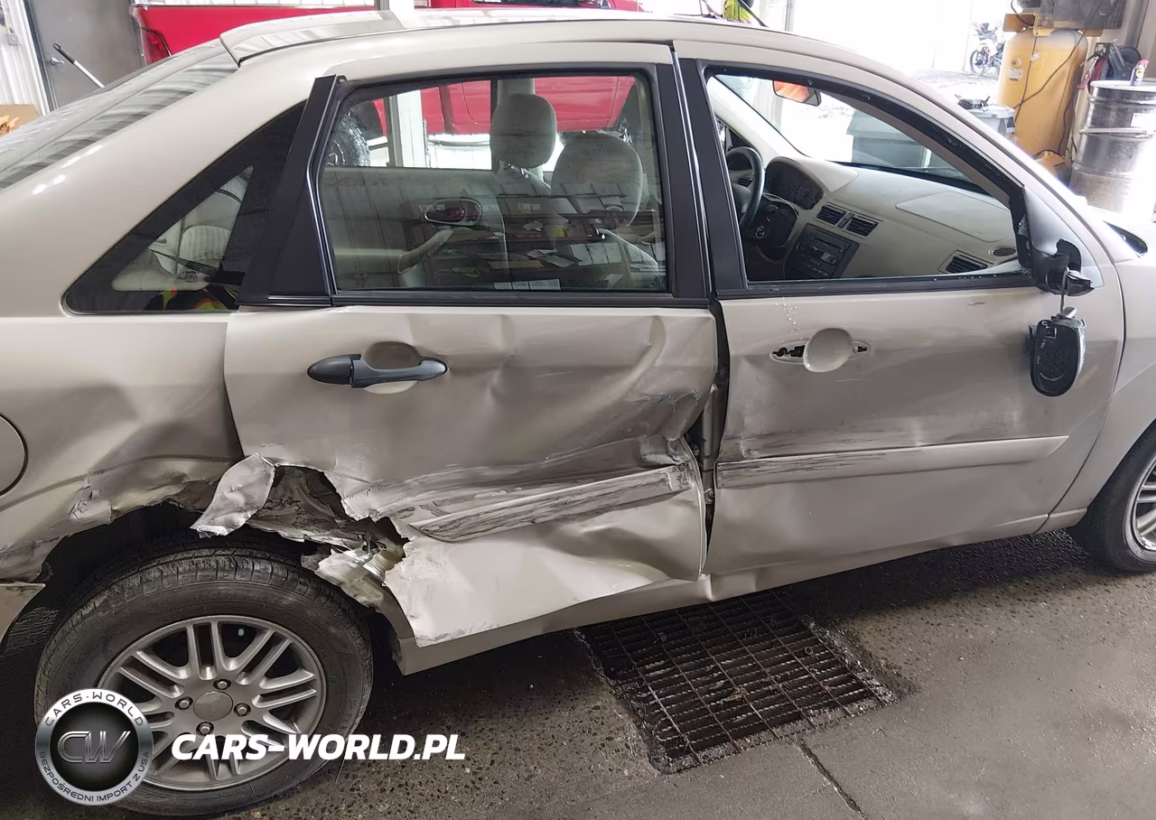 2007 Ford Focus S-Se-Ses VIN:1FAFP34N37W302392 - 6