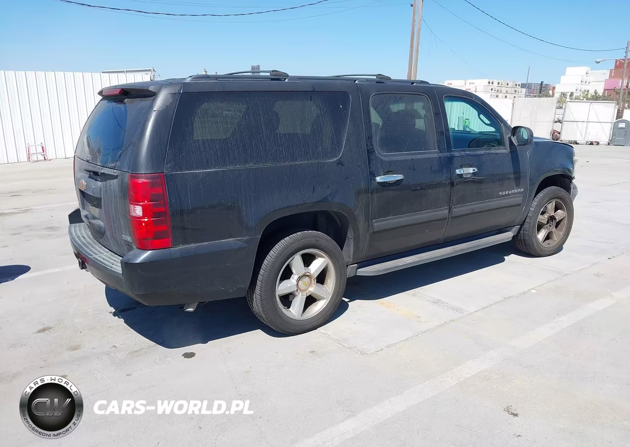 2012 Chevrolet Suburban 1500 Ls VIN:1GNSCHE00CR183429 - 4