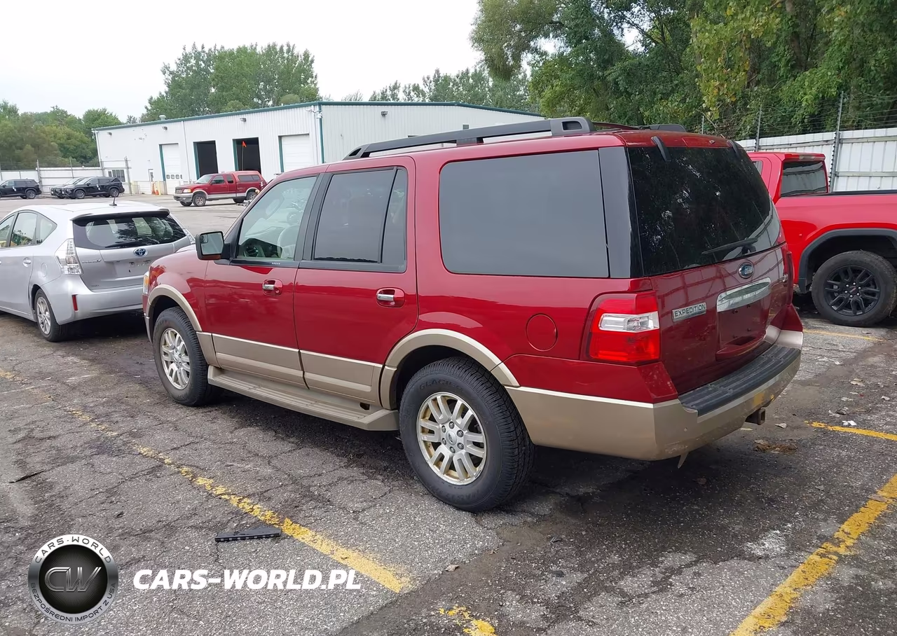 2014 Ford Expedition Xlt VIN:1FMJU1J54EEF31457 - 3