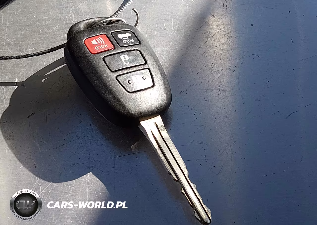 2015 Toyota Corolla Le VIN:5YFBURHE1FP245096 - 11