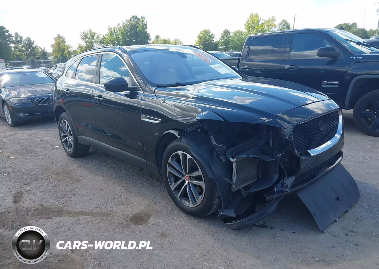 2019 Jaguar F-Pace 25T Premium