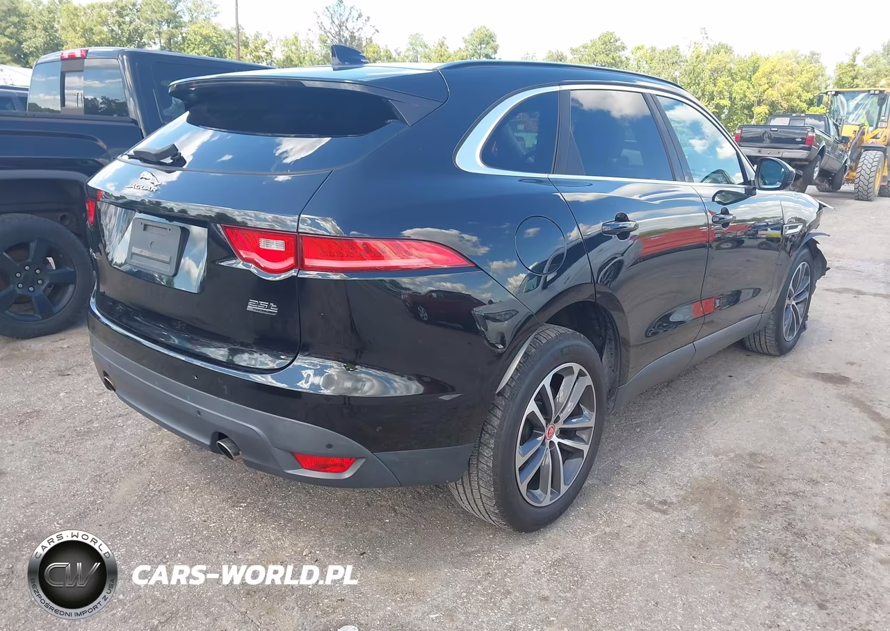 2019 Jaguar F-Pace 25T Premium VIN:SADCJ2FX7KA366842 - 4