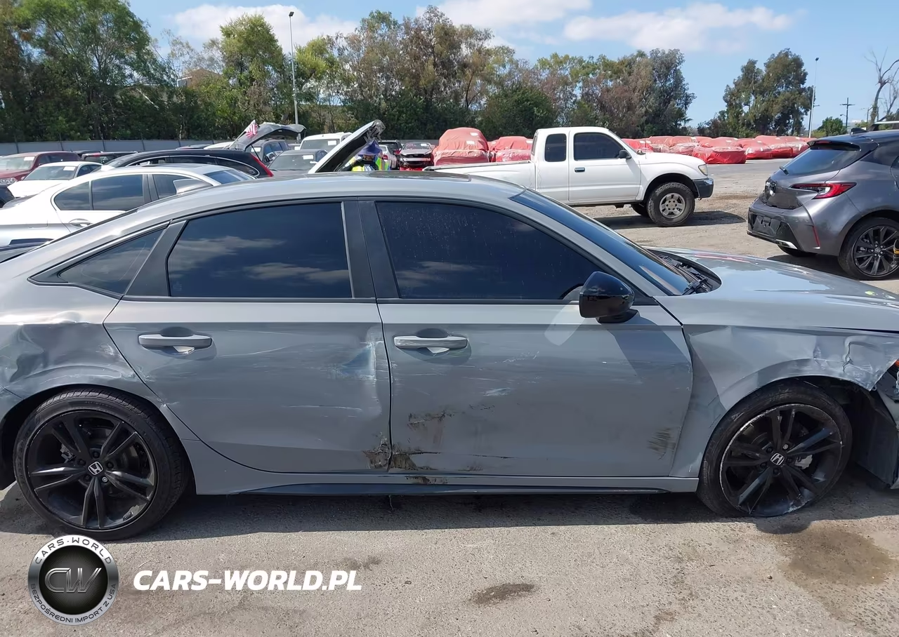 2025 Honda Civic Si Base W-High Performance Summer Tires- VIN:2HGFE1E50SH475489 - 13