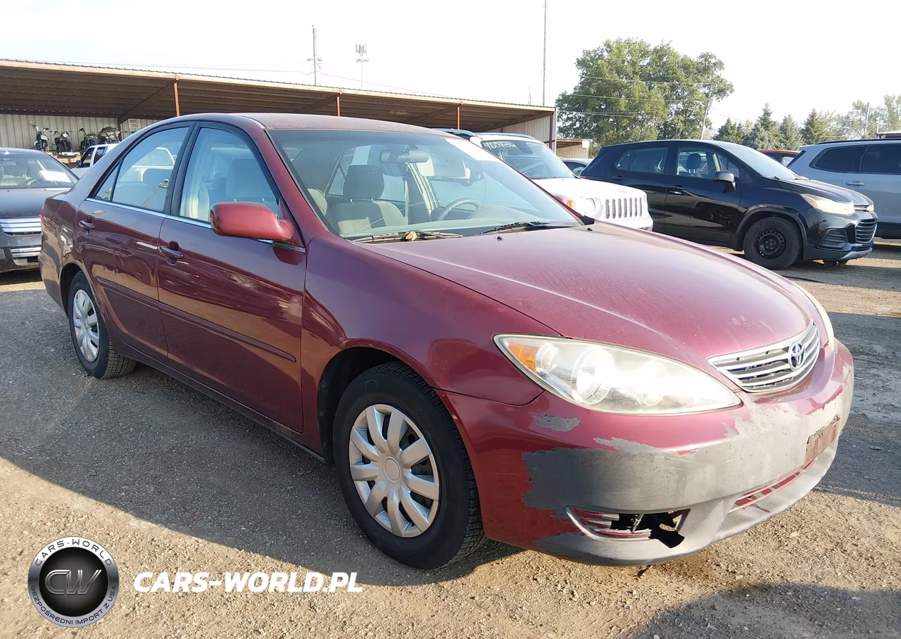 2005 Toyota Camry Le