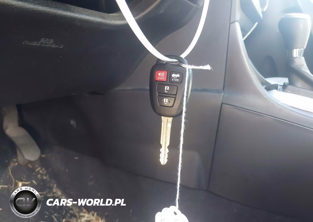 2015 Toyota Corolla Le VIN:2T1BURHEXFC461898 - 11