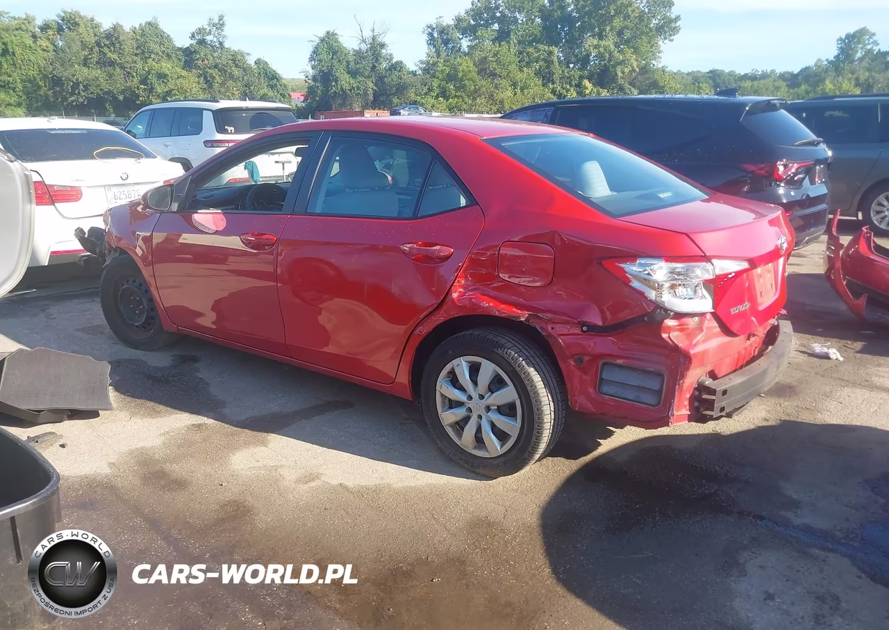 2015 Toyota Corolla Le VIN:2T1BURHEXFC461898 - 3