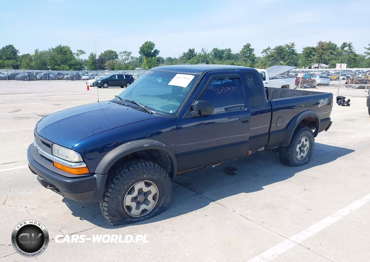 2000 Chevrolet S-10 Ls VIN:1GCCT19W6Y8299041 - 2