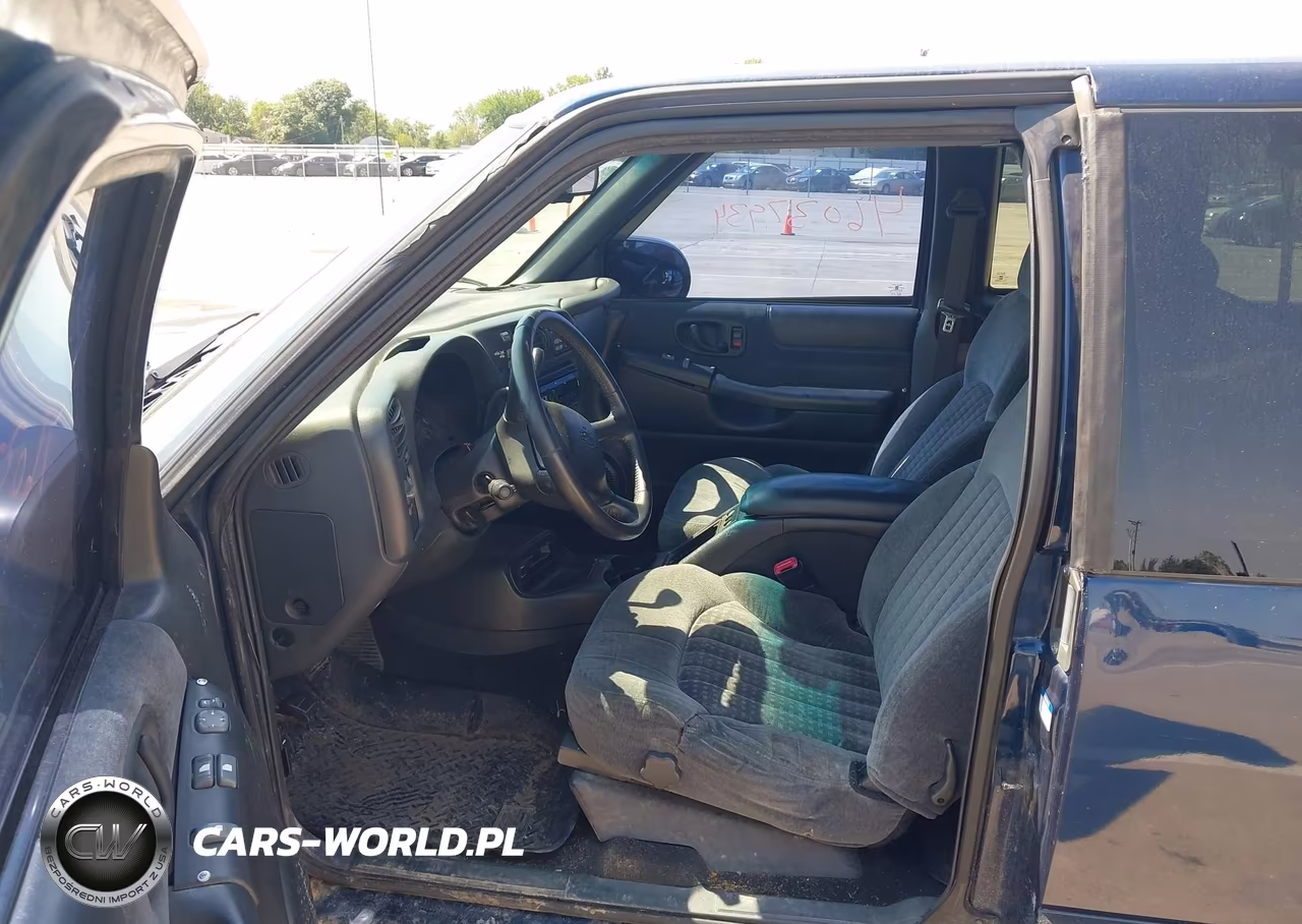 2000 Chevrolet S-10 Ls VIN:1GCCT19W6Y8299041 - 8