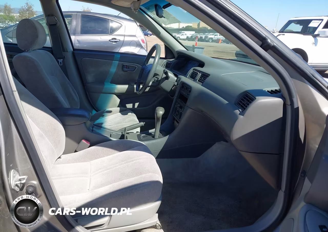 1998 Toyota Camry Le VIN:4T1BG22K8WU266538 - 5