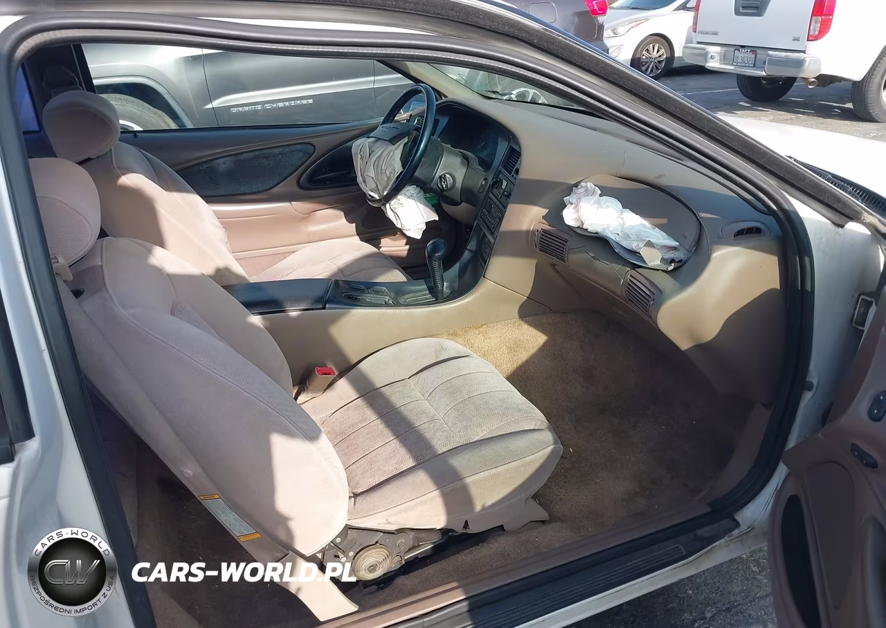 1995 Ford Thunderbird Lx VIN:1FALP62W3SH113089 - 5