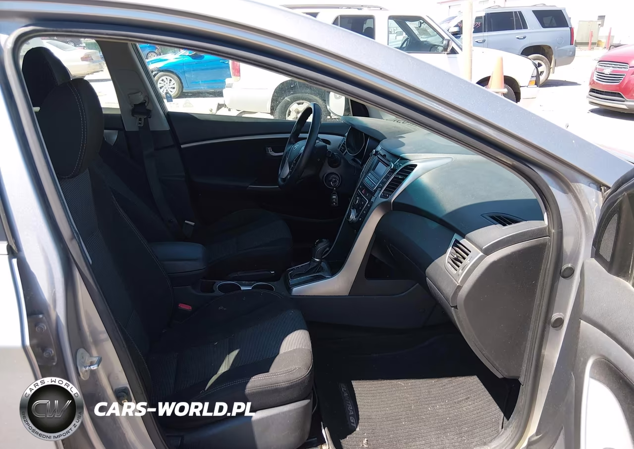 2013 Hyundai Elantra Gt VIN:KMHD35LE5DU119069 - 5
