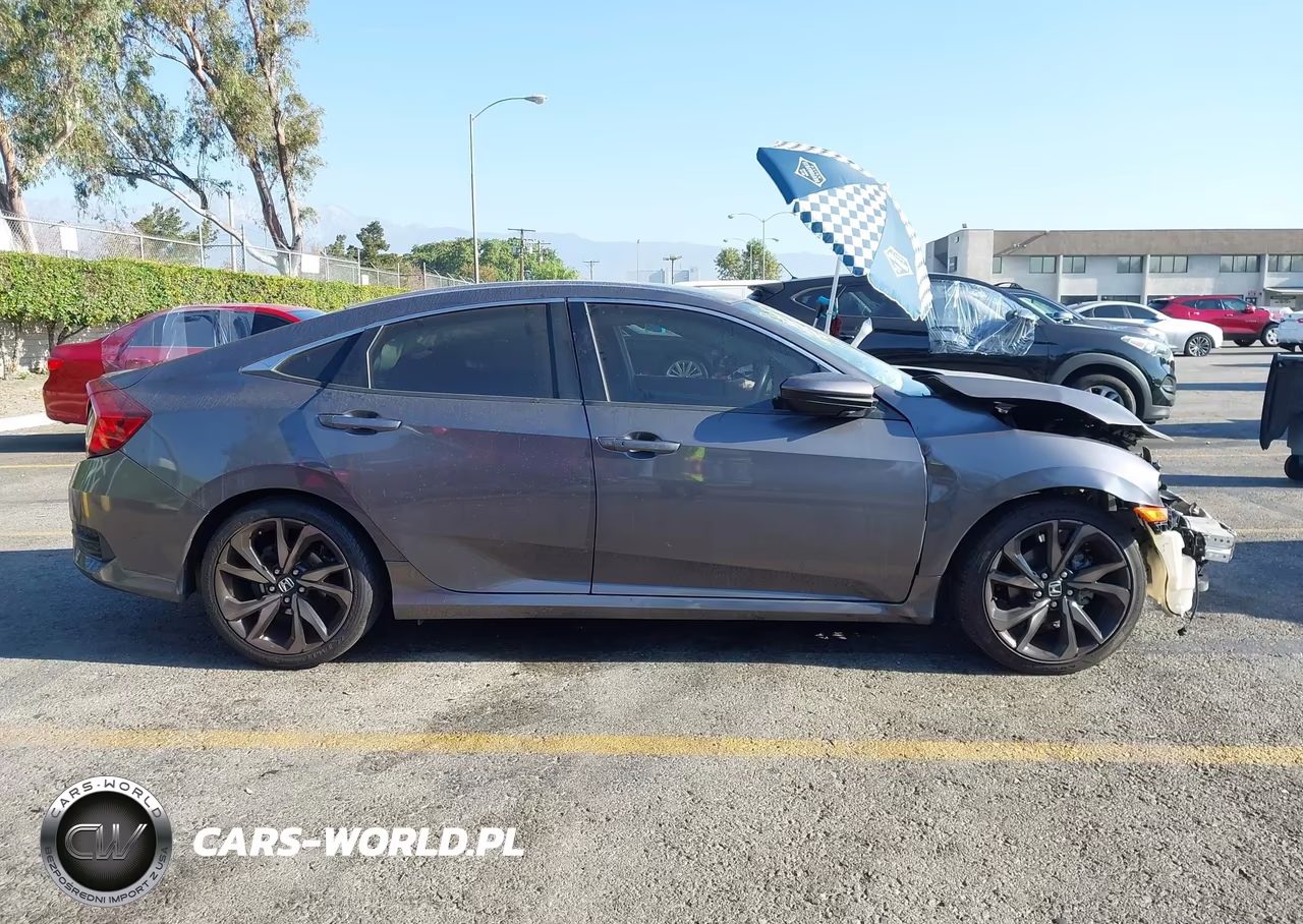 2019 Honda Civic Sport VIN:2HGFC2F85KH502299 - 18