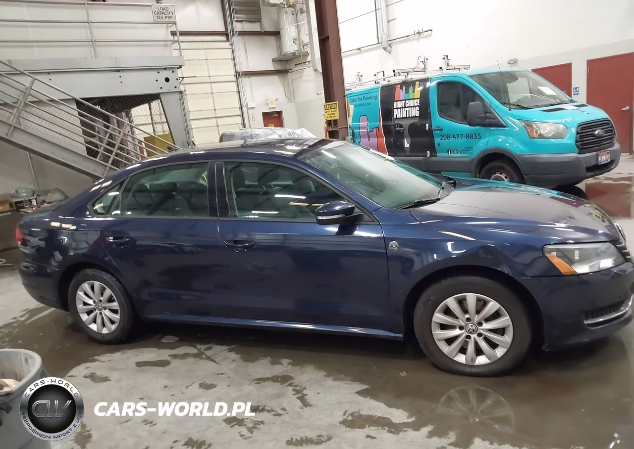 2015 Volkswagen Passat 1.8T Wolfsburg Edition VIN:1VWAT7A35FC062107 - 13
