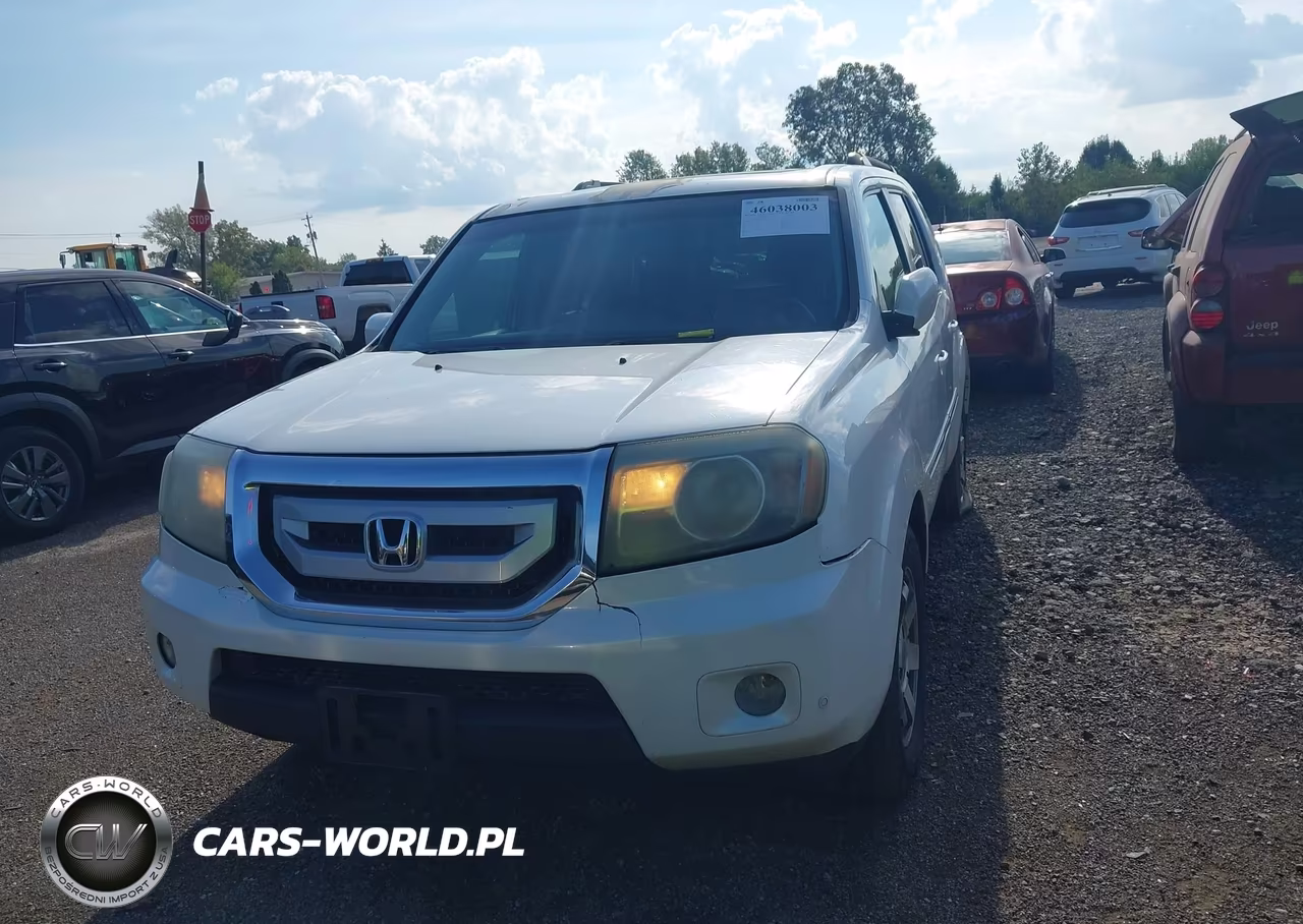 2011 Honda Pilot Touring VIN:5FNYF4H97BB061068 - 12