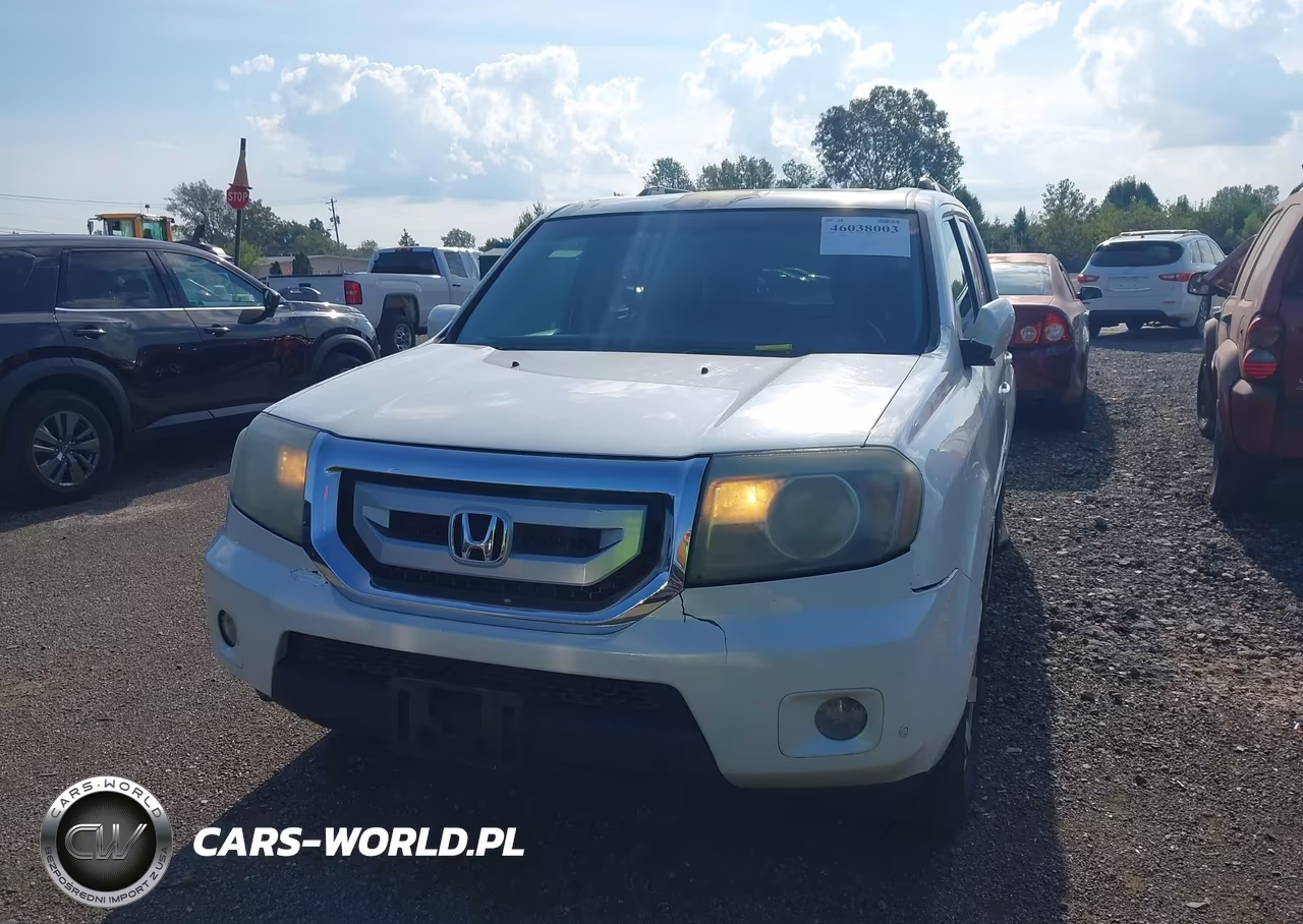 2011 Honda Pilot Touring VIN:5FNYF4H97BB061068 - 6