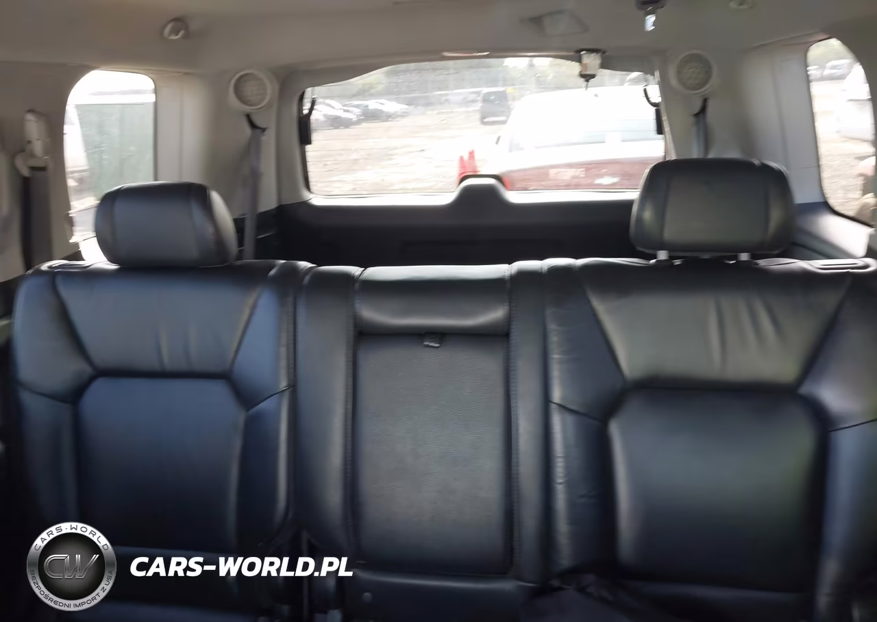 2011 Honda Pilot Touring VIN:5FNYF4H97BB061068 - 8