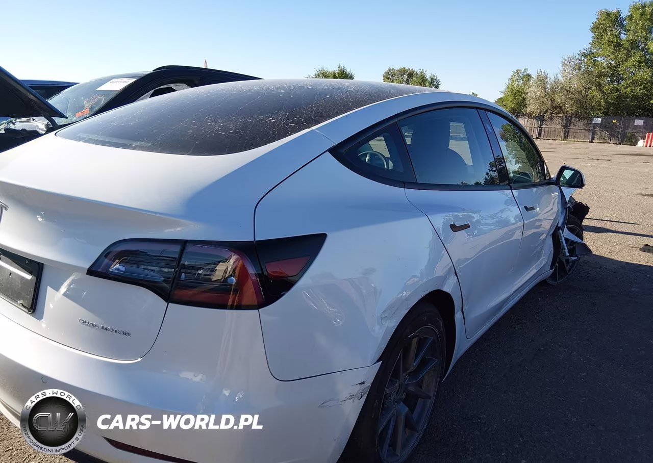 2022 Tesla Model 3 Long Range Dual Motor All-Wheel Drive VIN:5YJ3E1EB7NF120515 - 23