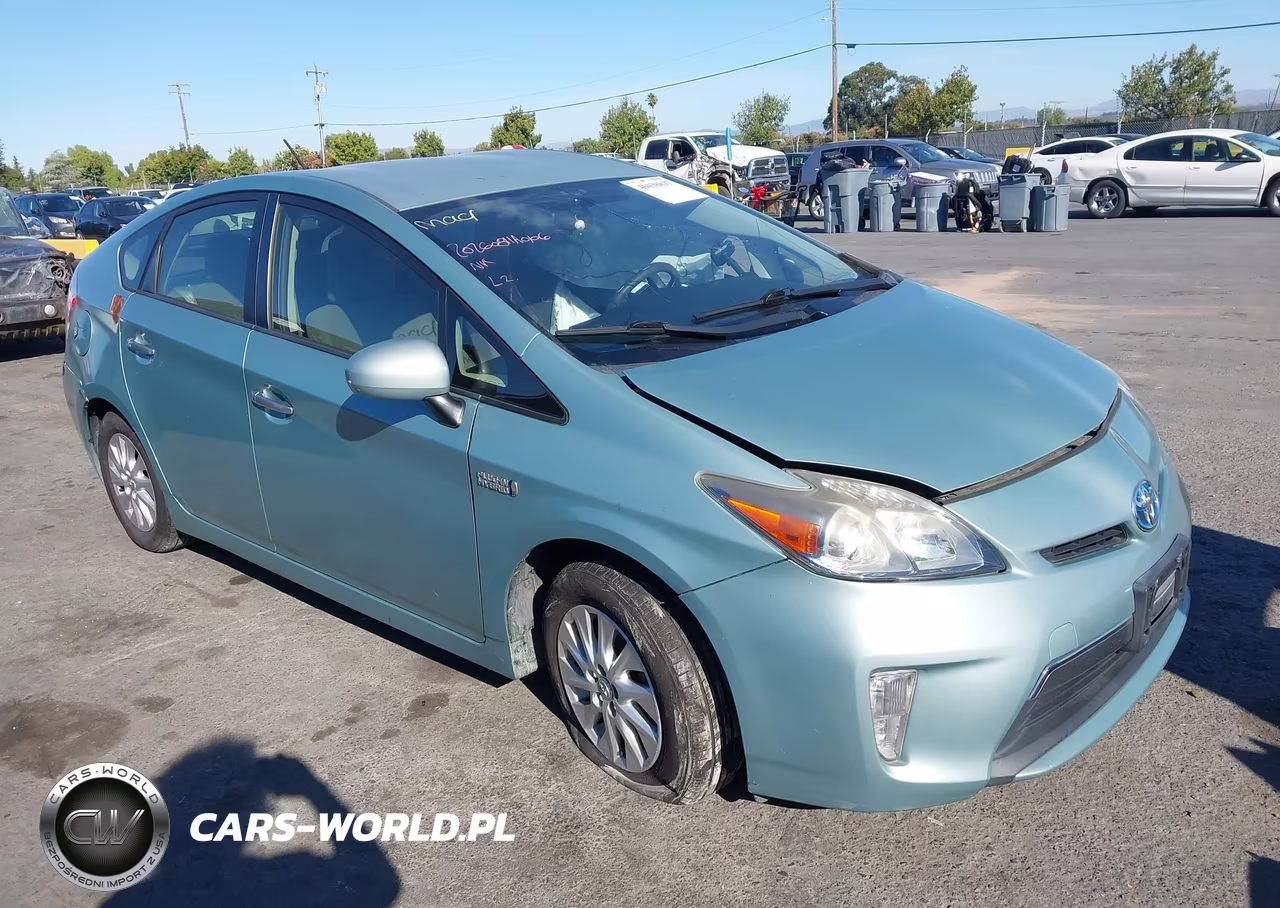 2015 Toyota Prius Plug-In – zdjęcie 1 z 16