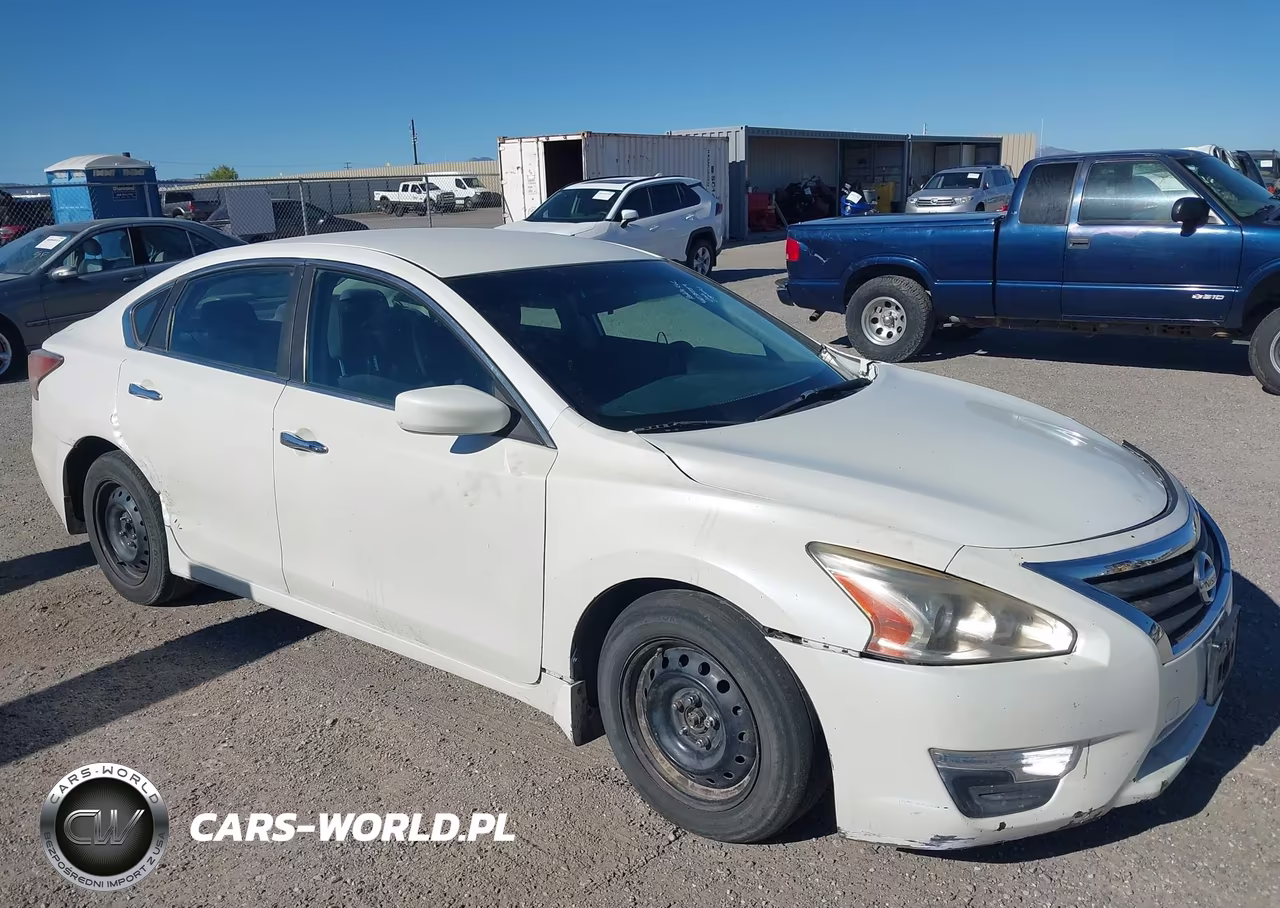 2015 Nissan Altima 2.5 S – zdjęcie 1 z 11
