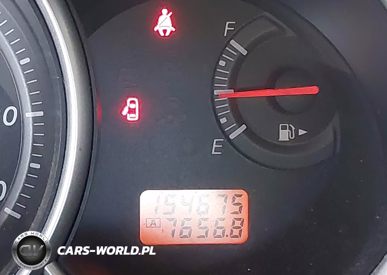 2010 Nissan Versa 1.6 Base VIN:3N1CC1AP4AL389982 - 15