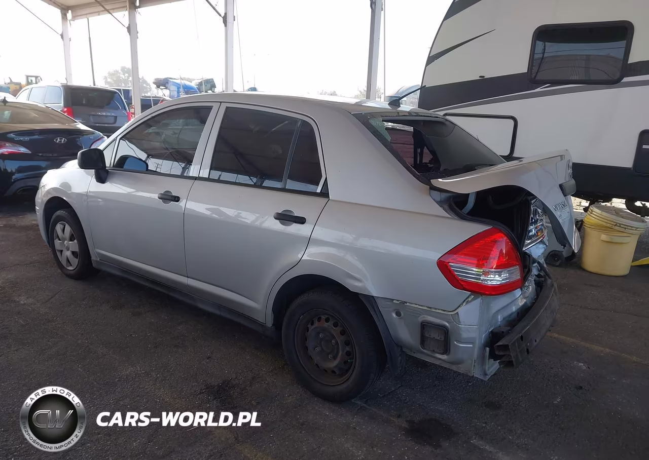 2010 Nissan Versa 1.6 Base VIN:3N1CC1AP4AL389982 - 3