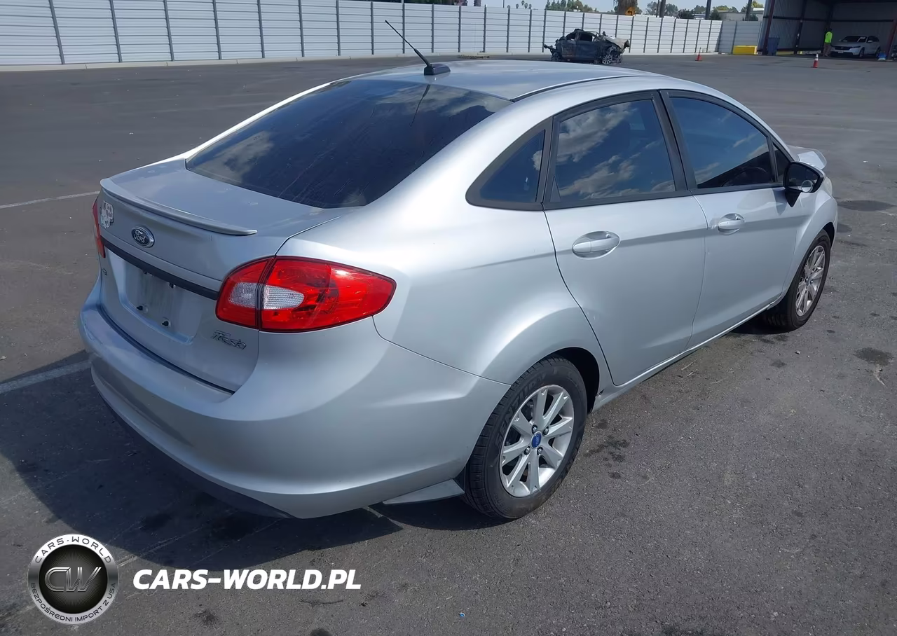 2012 Ford Fiesta Se VIN:3FADP4BJ6CM121309 - 4