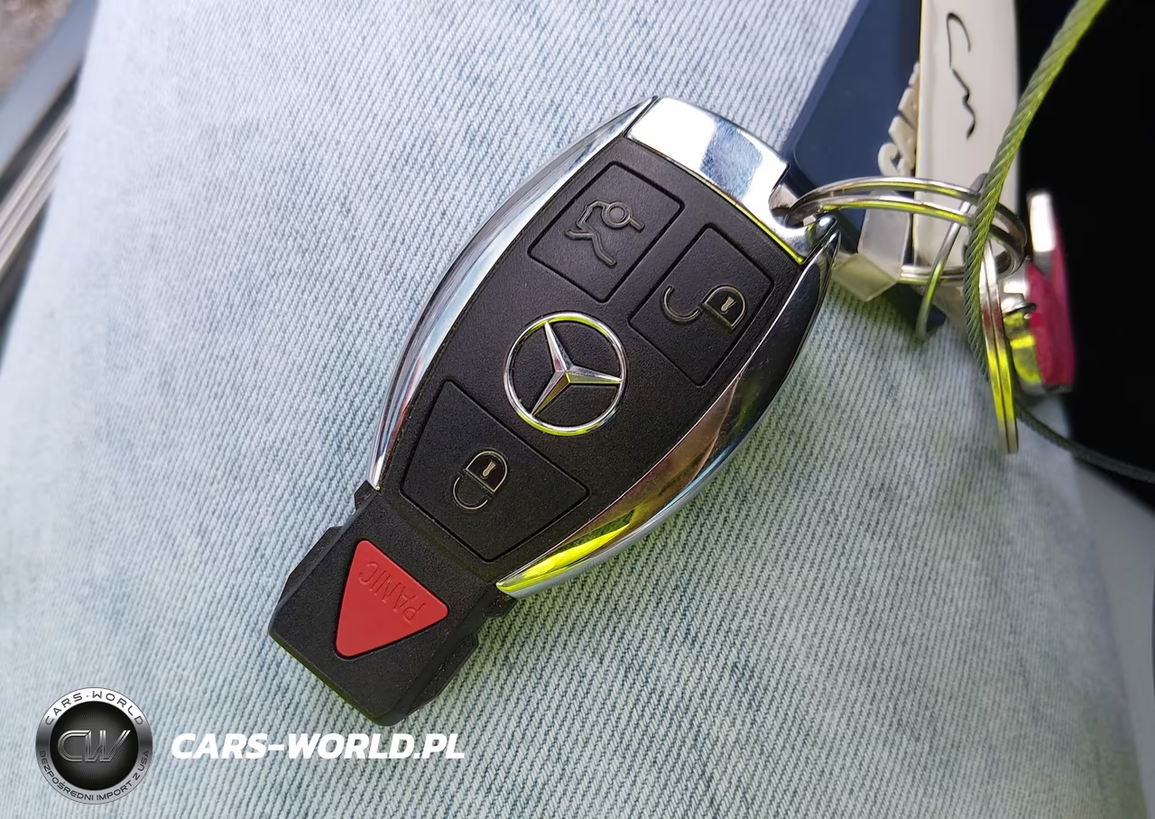 2017 Mercedes-Benz C 300 VIN:WDDWJ4JB8HF401910 - 11