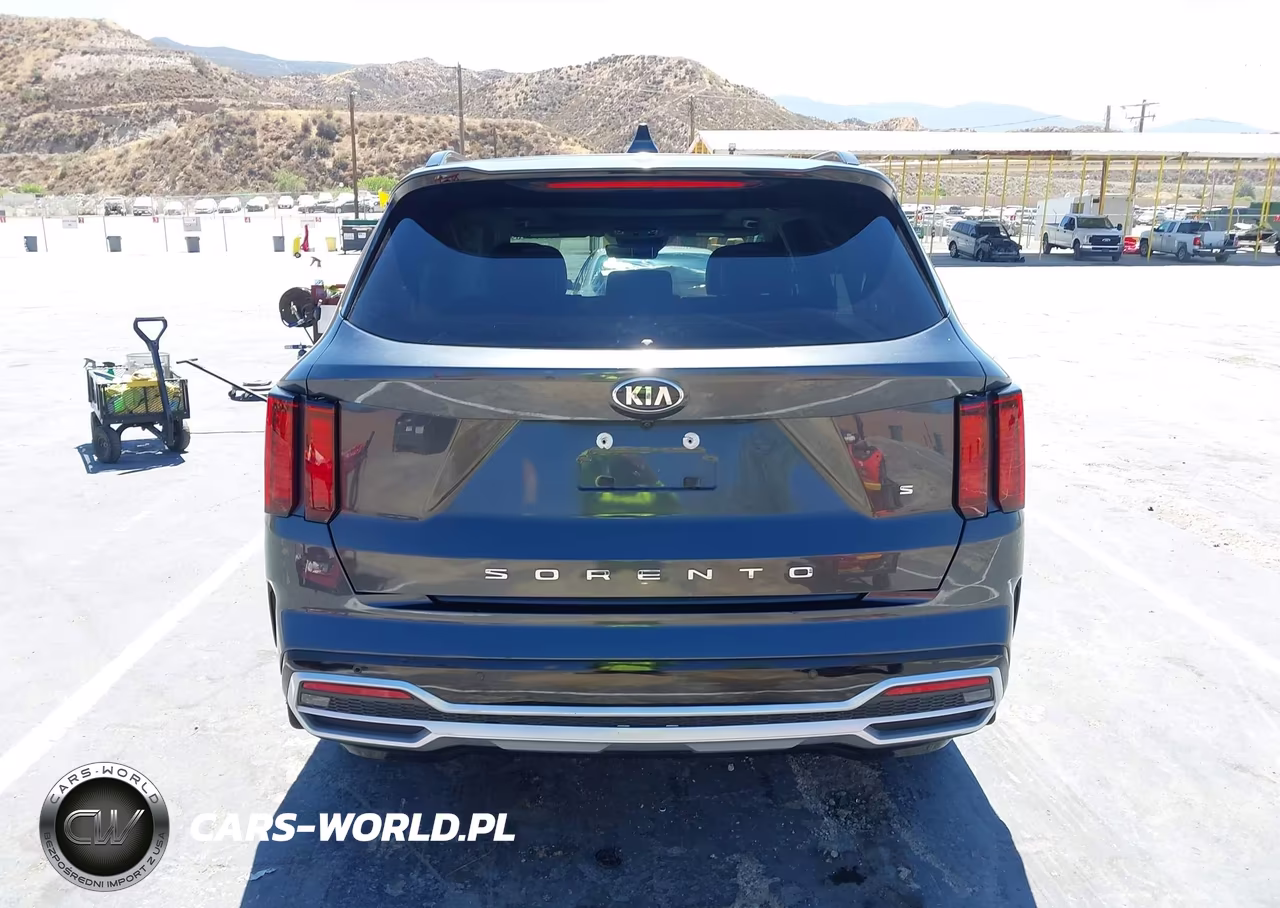 2021 Kia Sorento S VIN:5XYRL4LCXMG018596 - 16