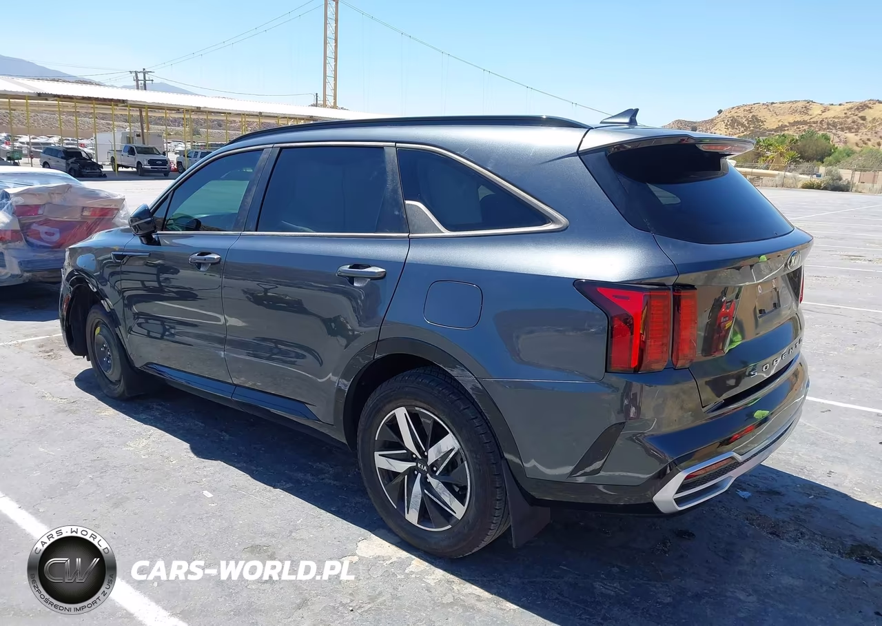 2021 Kia Sorento S VIN:5XYRL4LCXMG018596 - 3