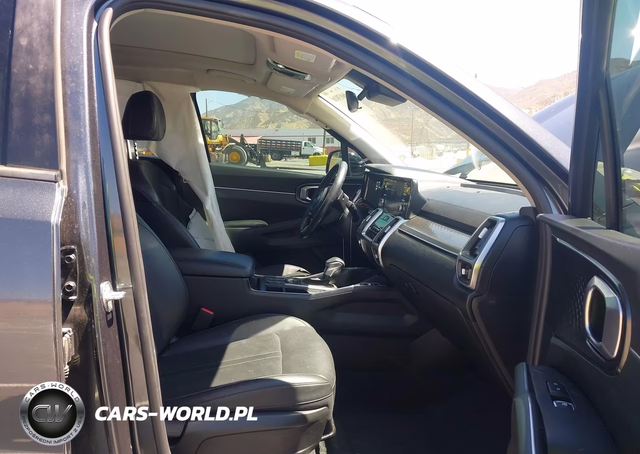 2021 Kia Sorento S VIN:5XYRL4LCXMG018596 - 5