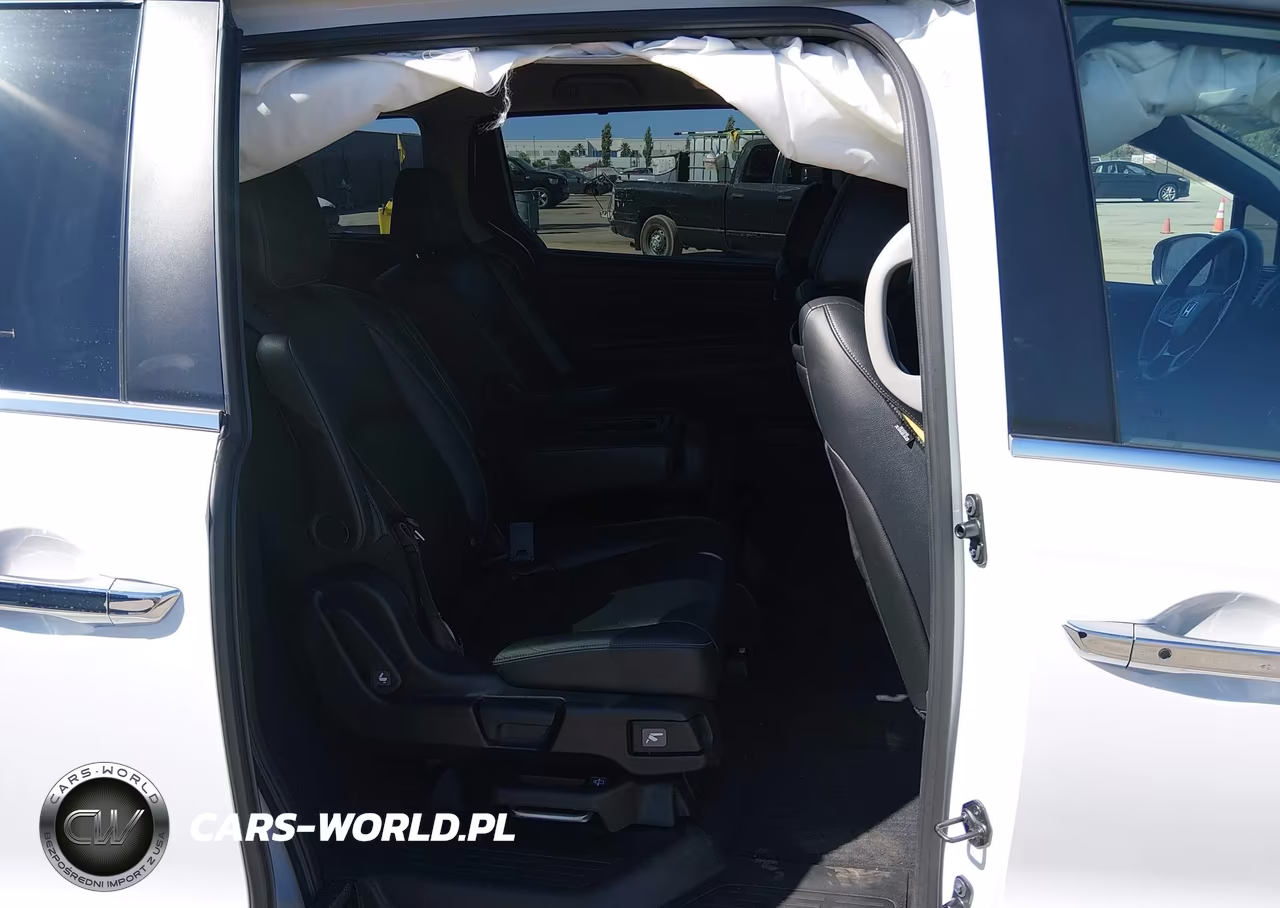 2023 Honda Odyssey Touring VIN:5FNRL6H85PB015889 - 8