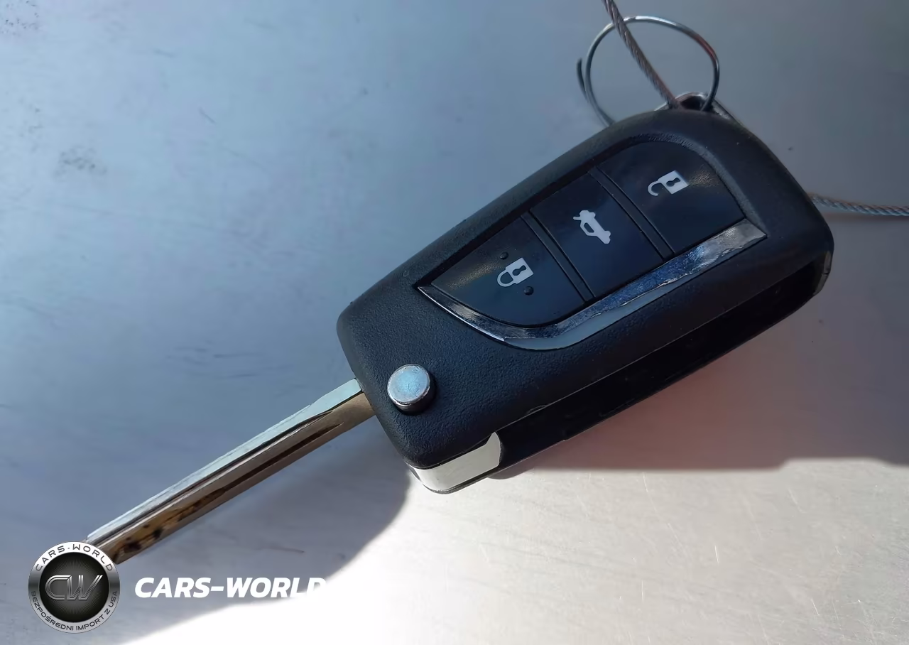 2015 Kia Soul + VIN:KNDJP3A51F7176695 - 11