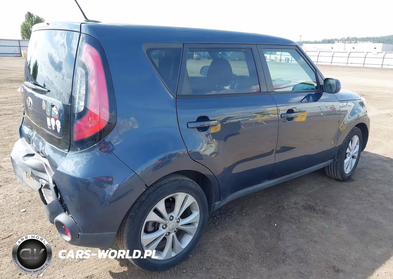 2015 Kia Soul + VIN:KNDJP3A51F7176695 - 4