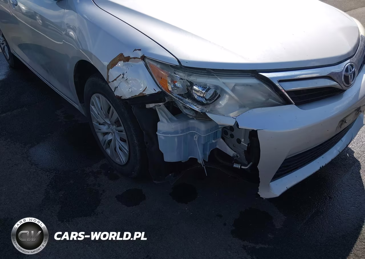 2012 Toyota Camry Le VIN:4T4BF1FK0CR256286 - 13