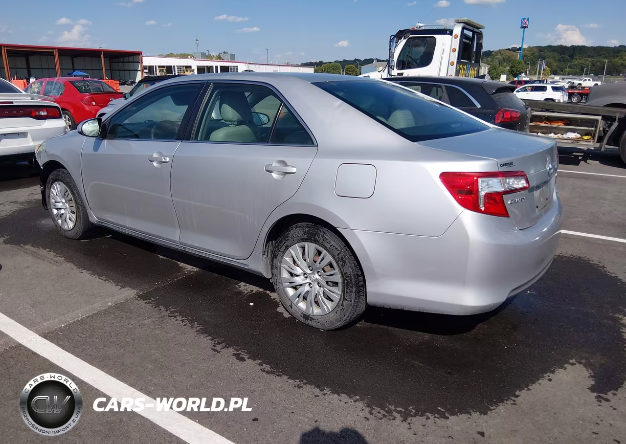 2012 Toyota Camry Le VIN:4T4BF1FK0CR256286 - 3