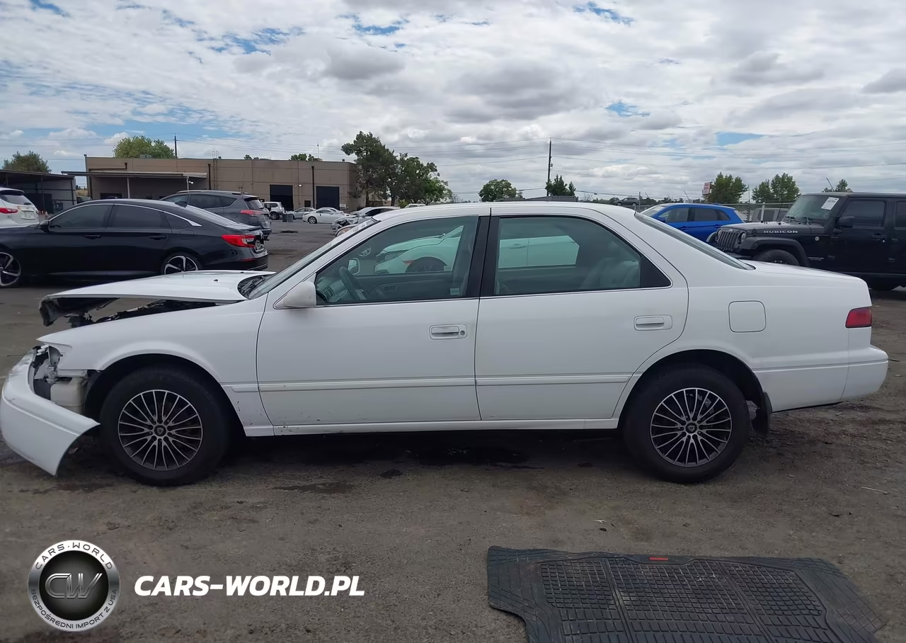 1997 Toyota Camry Le VIN:4T1BG22KXVU793480 - 15