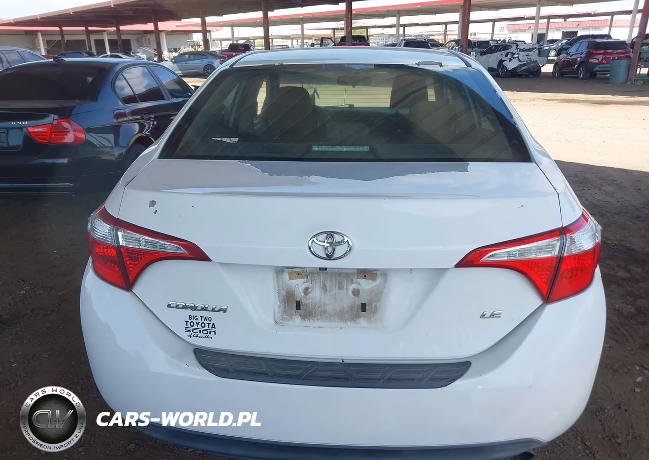 2015 Toyota Corolla Le VIN:5YFBURHE1FP197387 - 17