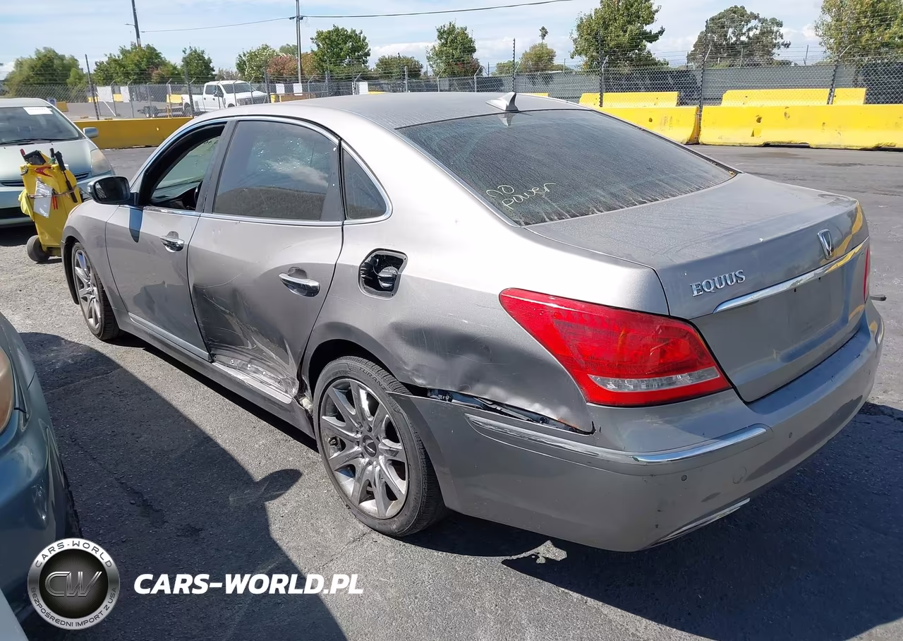 2011 Hyundai Equus Signature VIN:KMHGH4JF9BU029375 - 3