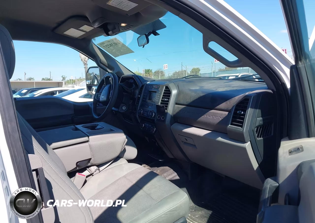 2017 Ford F-250 Xl VIN:1FT7X2AT2HEE83343 - 5