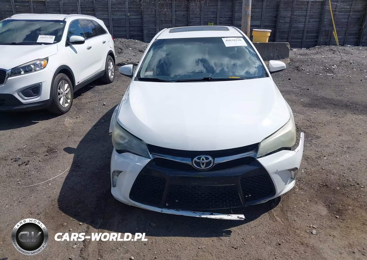 2015 Toyota Camry Se VIN:4T1BF1FK3FU922166 - 12