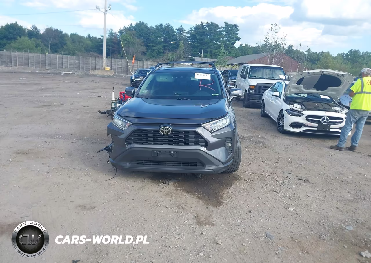 2021 Toyota Rav4 Xle Premium VIN:2T3A1RFV8MC154743 - 12