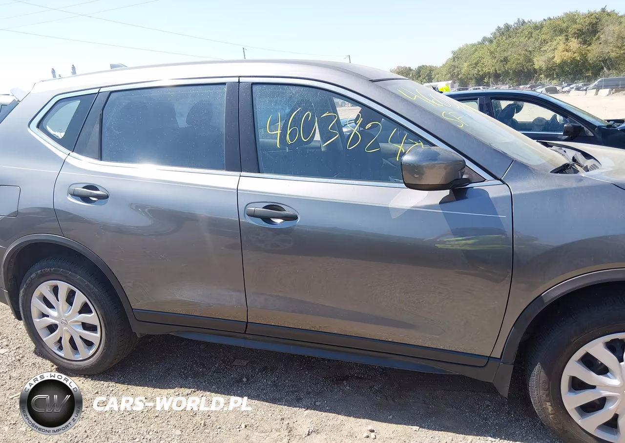 2017 Nissan Rogue S VIN:JN8AT2MV3HW253176 - 13