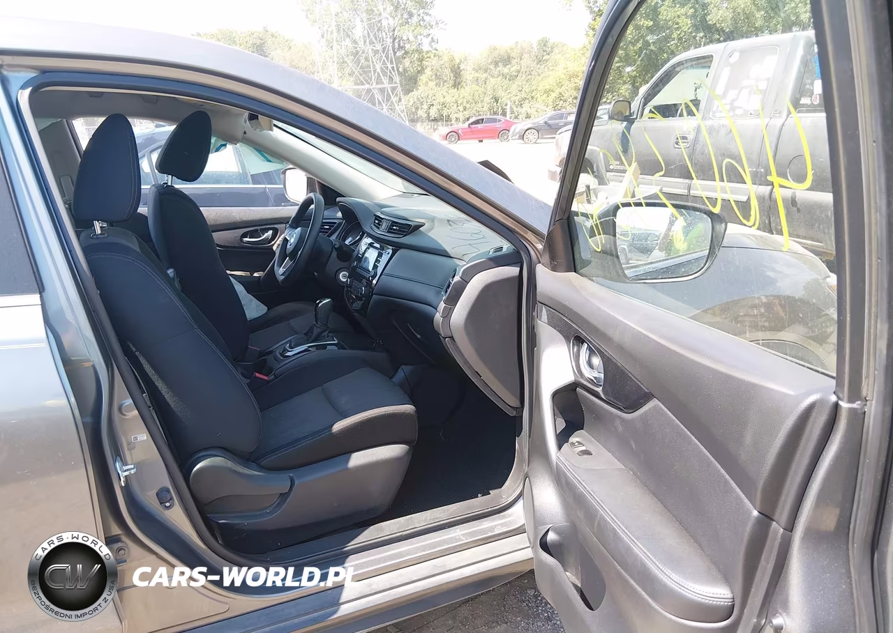 2017 Nissan Rogue S VIN:JN8AT2MV3HW253176 - 5