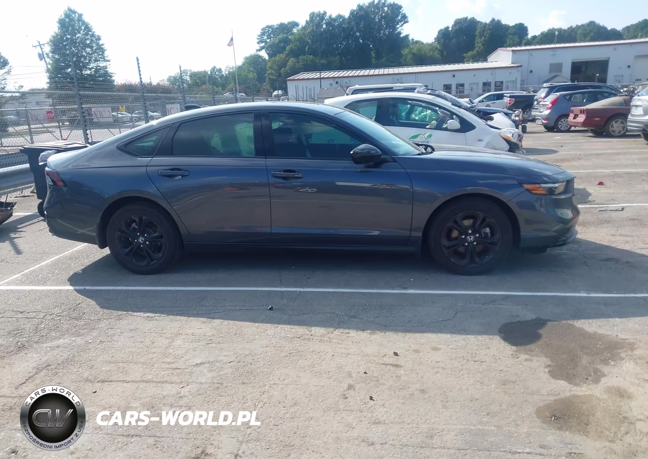 2025 Honda Accord Se VIN:1HGCY1F49SA084503 - 13